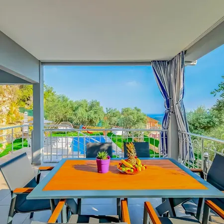Villa Goecek Deniz Manzarali Kiralik