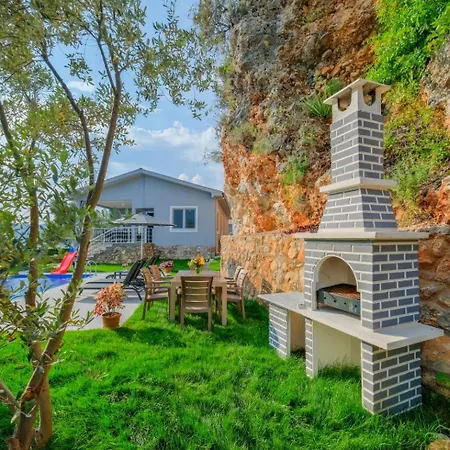 فيلة Goecek Deniz Manzarali Kiralik *